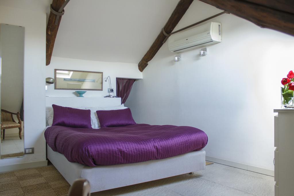 San Gregorio Flat Naples